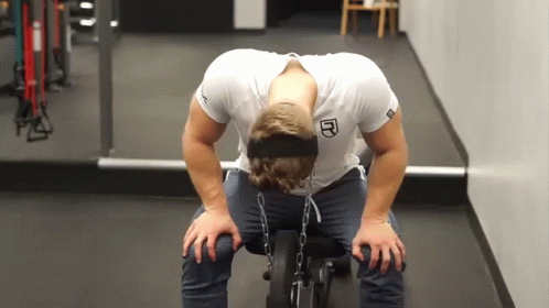 VisionProPrepneck.gif