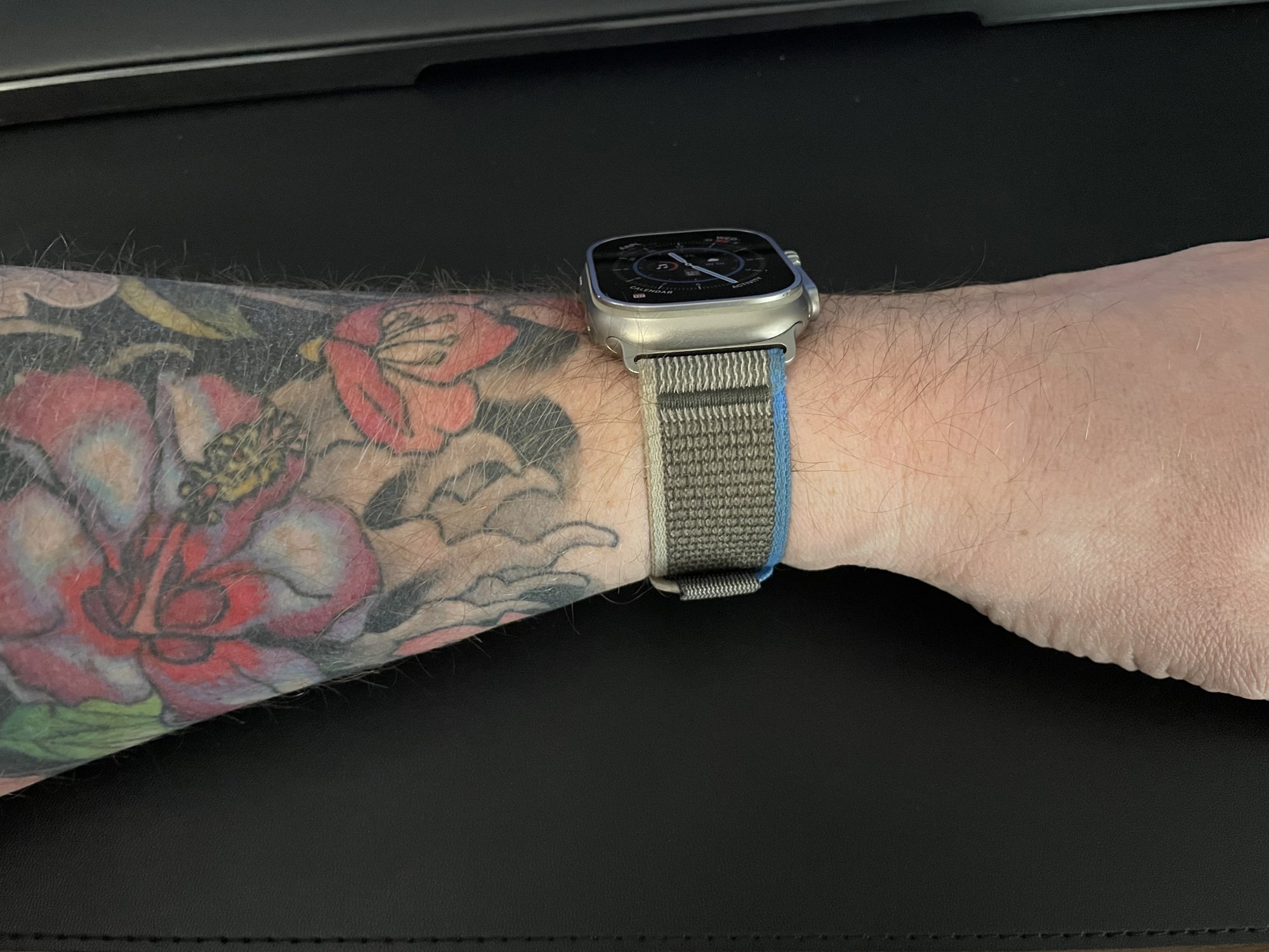watch1.jpg