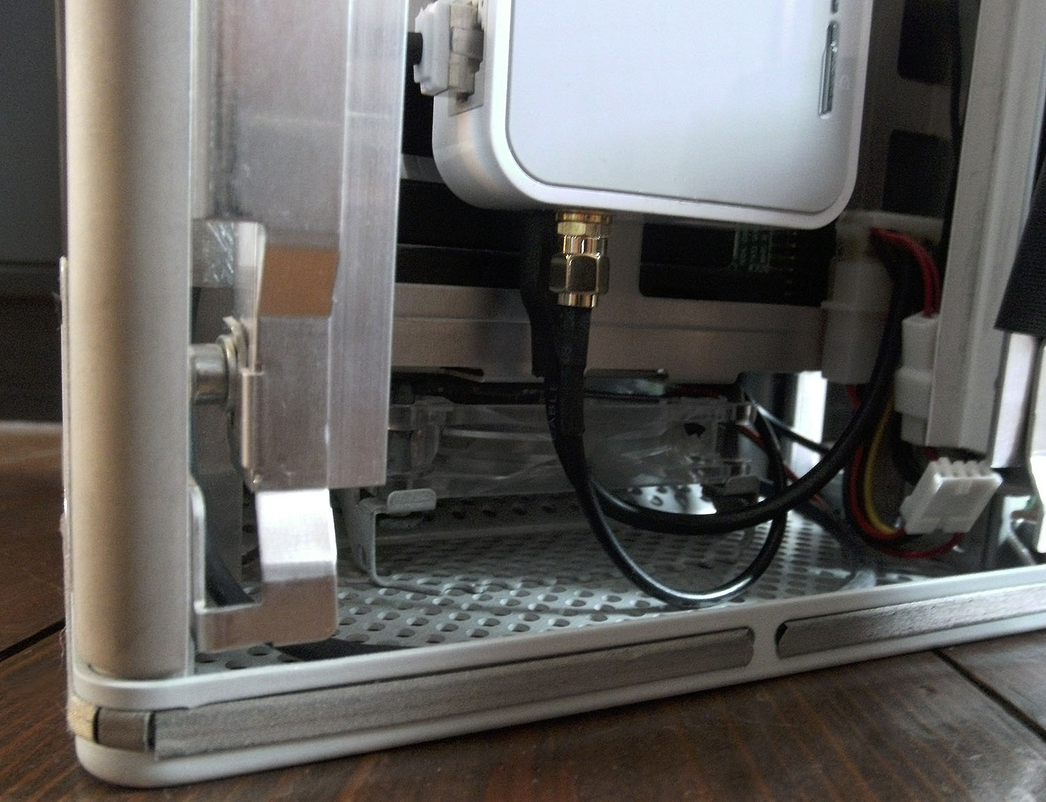 wifi_connectors.jpg