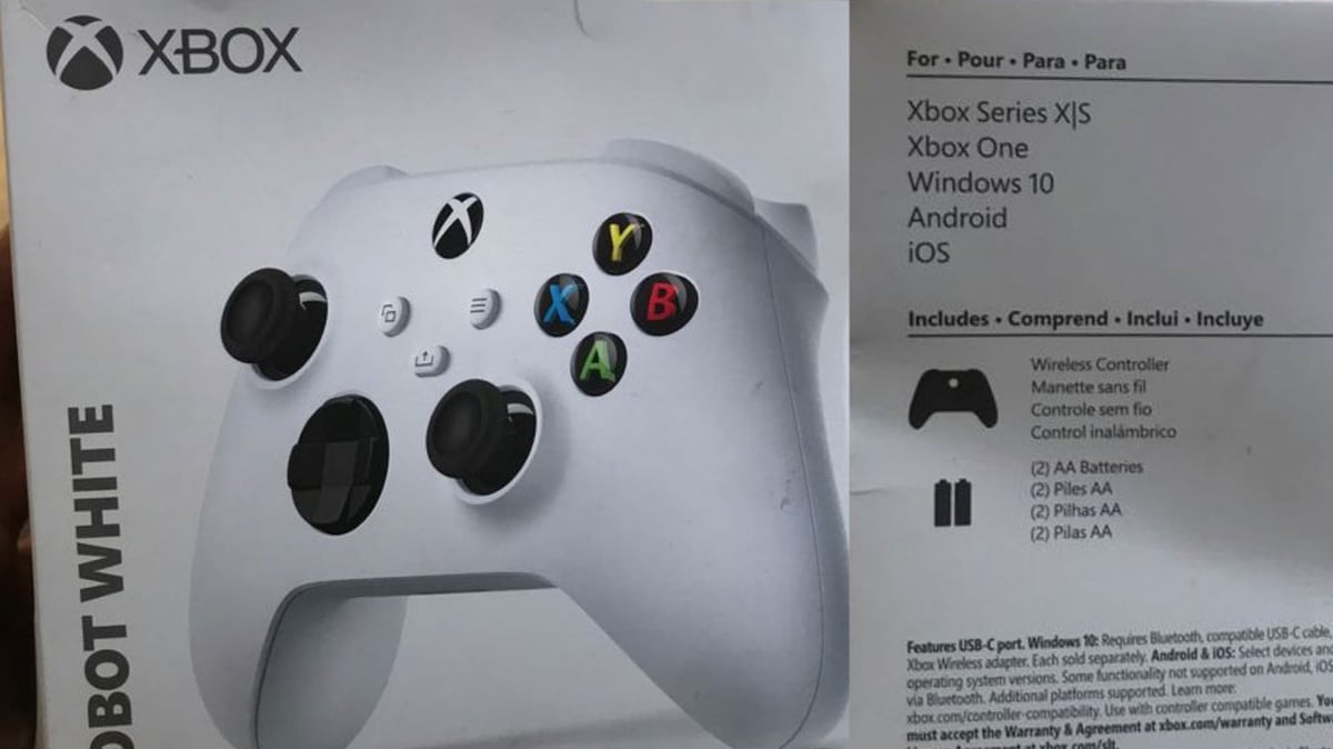 Un support à smartphone signé Microsoft pour la manette de la Xbox