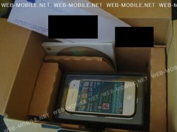 Apple-iPhone-v2-02.jpg
