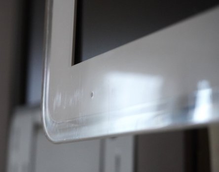 iMacScreenSurround1.JPG iMacScreenSurround1.JPG