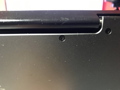 Damaged BRYDGE MAX + - 3.jpg