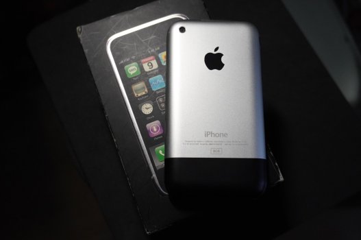 iPhone1G.jpg iPhone1G.jpg