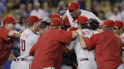 mlb_a_phillies1_412.jpg