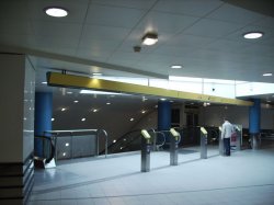 800px-Station_Gares_Métro_de_Rennes.JPG