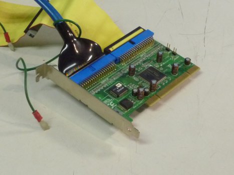 akb_uata133_pci.jpg