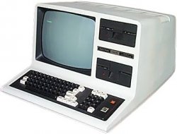 tandy_TRS80-model4_1.jpg