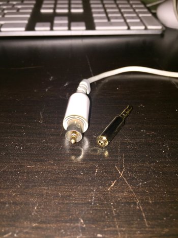 iBookClamshellAdapter - 2.jpeg