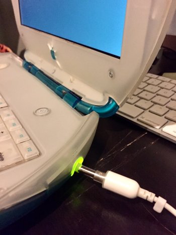 iBookClamshellAdapter - 7.jpeg