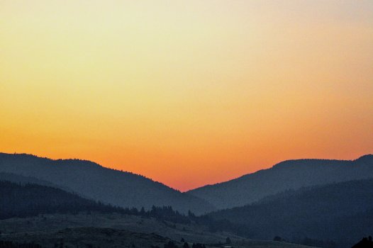 Date_(YYYYMMDD)_Cove_Reservoir_Sunrise-_25_of_187-2007-09-15_at_06-37-04_cove_sunrise.jpg