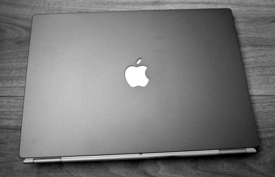 PB G4 Titanium 2.jpg