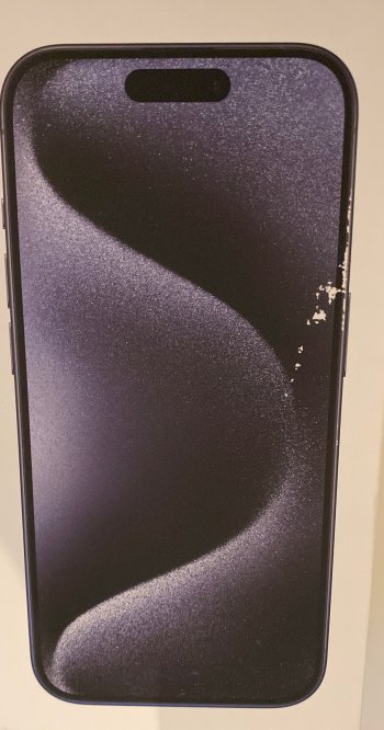 iphone15.jpg