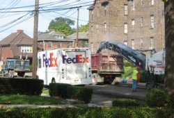 fedexSm.jpg