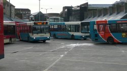 800px-Guildford_bus_station_2.JPG