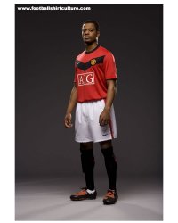 manchester-united-nike-09-10-home-football-kits-5.jpg