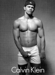 34markymark9xg.jpg