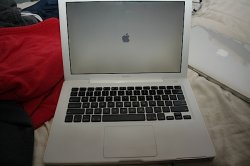 macbook01.jpg