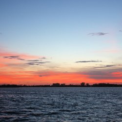 Isla Sunset 100.jpg