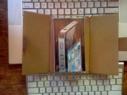 iPhone 4.jpg