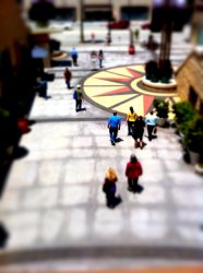 tiltshift640px02.jpg