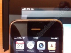 ipadvsiphone.jpg