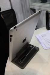 ipad2showf.jpg