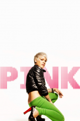 pink-alecia-moore.png