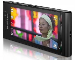 Sony Ericsson Satio (Idou).jpg