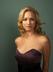 Yvonne_Strahovski10.jpg