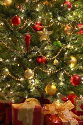 Christmas_Tree_Decorations.jpg