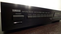 yamaha-tx-930_26215.jpg