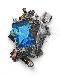 destroyed-iphone4-tompert-fairchild-5.jpg
