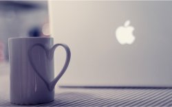 love_apple-1680x1050.jpg