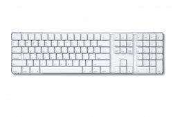m3261_Apple keyboard.jpg