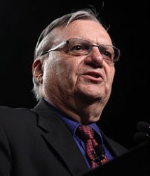 220px-Joe_Arpaio_by_Gage_Skidmore.jpg