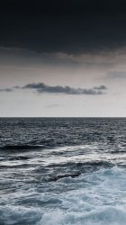 03062_stormyocean_640x1136.jpg