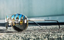 design-alcohol-sunglasses-creative-reflections-???????????-1800x2880.jpeg