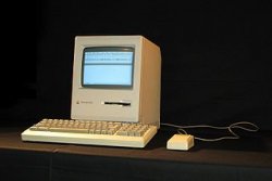 320px-MacIntosh_Plus_img_1317.jpg