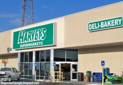 HARVEYS SUPERMARKETS WAYCROSS GEORGIA Plant Ave. Harveys Food Super Market Grocery Store Ware Co.JPG