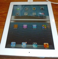 Ipad 3 with apps and block out.JPG