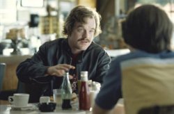Philip_Seymour_Hoffman_Almost_famous.jpg.CROP.promovar-mediumlarge.jpg