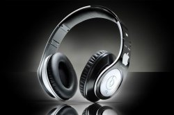 Apple-and-Beats.jpg