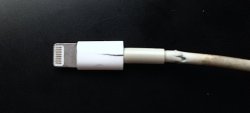 iPhone 5 Cable.JPG