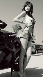 Beautiful-Motorcycle-Girl-iphone-6-wallpaper-ilikewallpaper_com.jpg