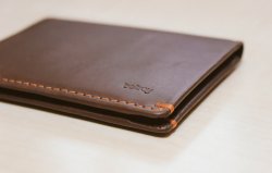 bellroy-slim-sleeve-wallet-edge.jpg