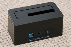 Inateck USB Docking Station 1.jpg