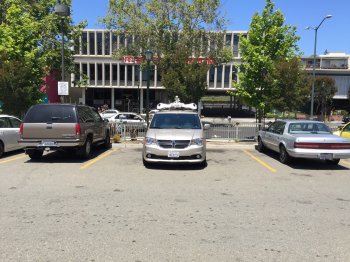AppleVan.jpg