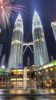 Petronas Twin Towers 04.png