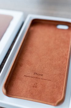 iphone-6s-plus-saddle-brown-case-4.jpg